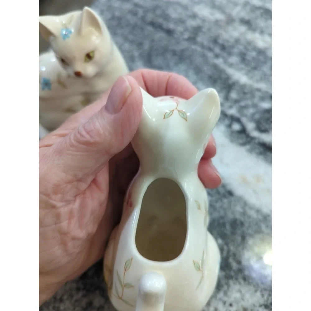 Vintage Enesco-Floral Cat Sugar Bowl & Creamer Green Eyes Flowers Kitties Kitty